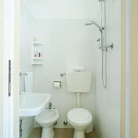 Bed & Breakfast Sayonara